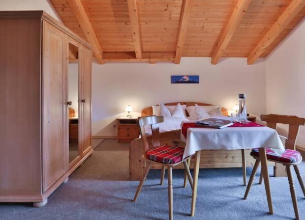 Haus Almfrieden 4*